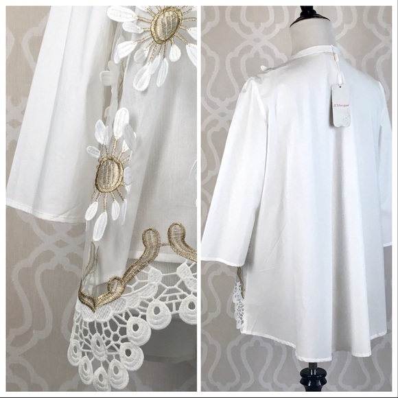 Petals and Lace Button Down Top - Picture 7 of 8